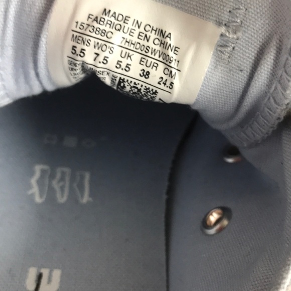 SALE New 7.5 Chuck Taylor converse suede all stars blue - Picture 8 of 8